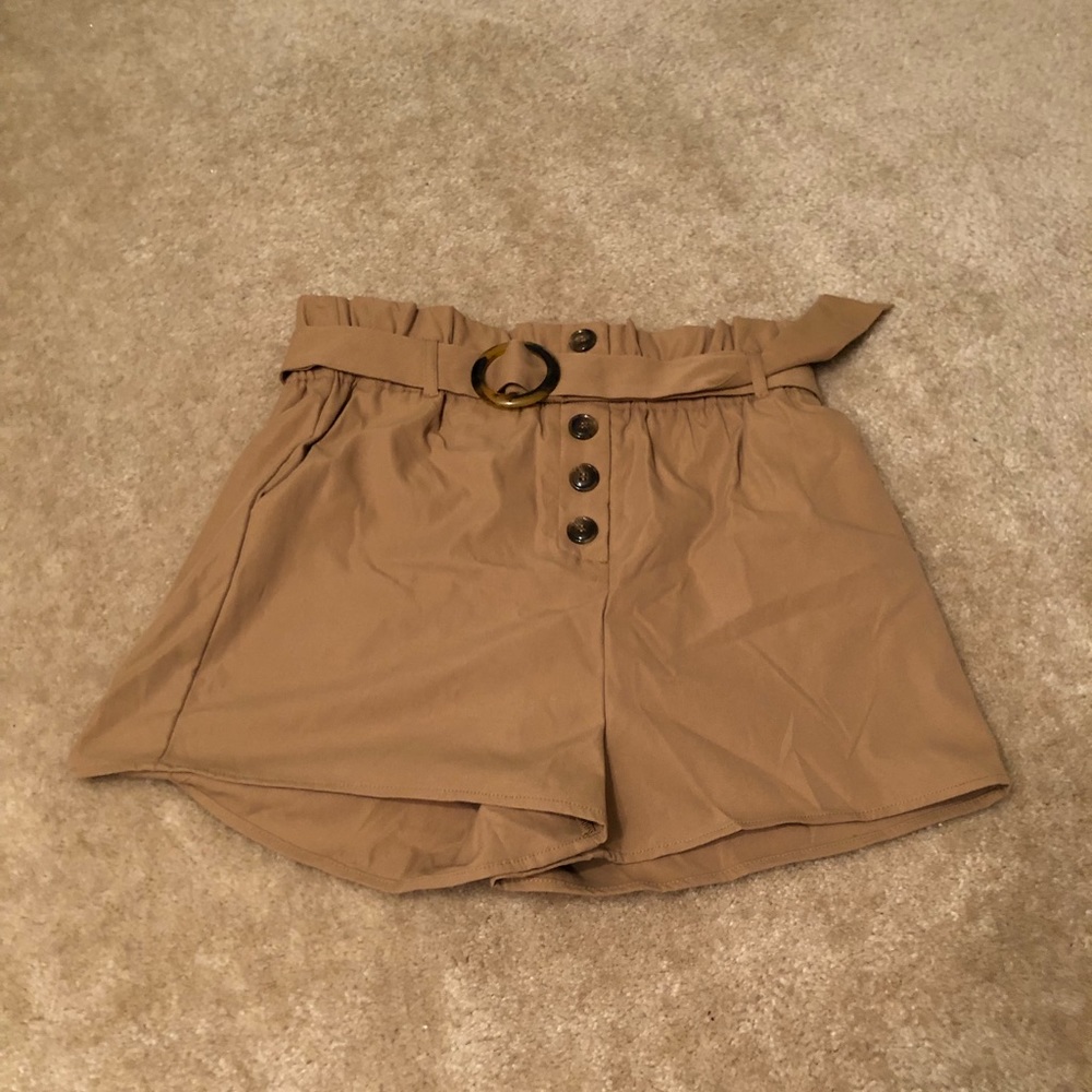 NWT Tan Belted Paperbag Shorts